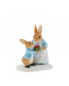 Beatrix Potter Mrs Rabbit Passing Peter Rabbit a Present Figurine by Enesco A30256