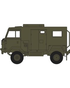 76LRFCS002 Land Rover FC Signals Nato Green