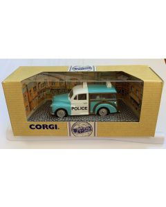 Corgi 1967 Morris Minor Traveller 96873